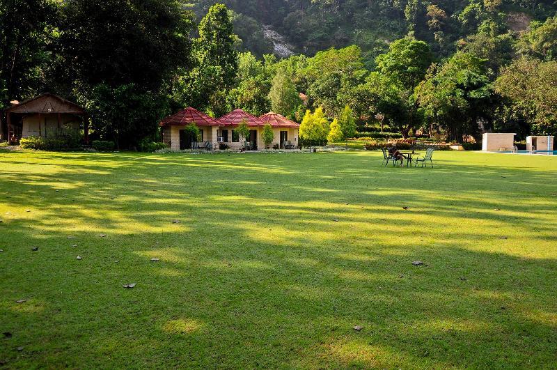 Welcomheritage Tarangi Ramganga Resort, Corbett Marchula Extérieur photo